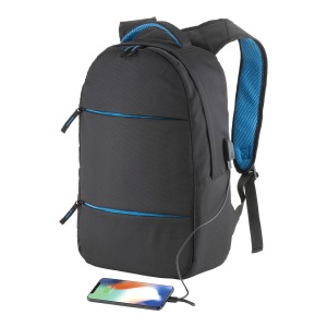 Sac-à-dos porte-pc en polyester 600D. Poche principale porte-pc et 3 poches frontales