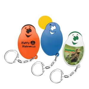 1 llavero con ficha "cara