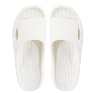 Assortiment 12 paires de sandales pour femme