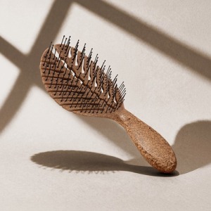 Brosse anti noeuds