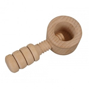 Cascanueces de madera