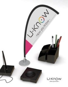 La bandera de la mini mesa