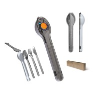JUEGO DE 3 CUBIERTOS DE ACERO INOXIDABLE EN ESTUCHE RÍGIDO