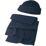 Gorro de lana y bufanda picture
