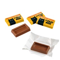 Mignonnette de chocolate S envuelta en film