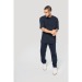 El hombre de los pantalones de jogging Kariban regalo de empresa