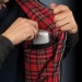 Poncho, Poncho o chaqueta impermeable publicidad
