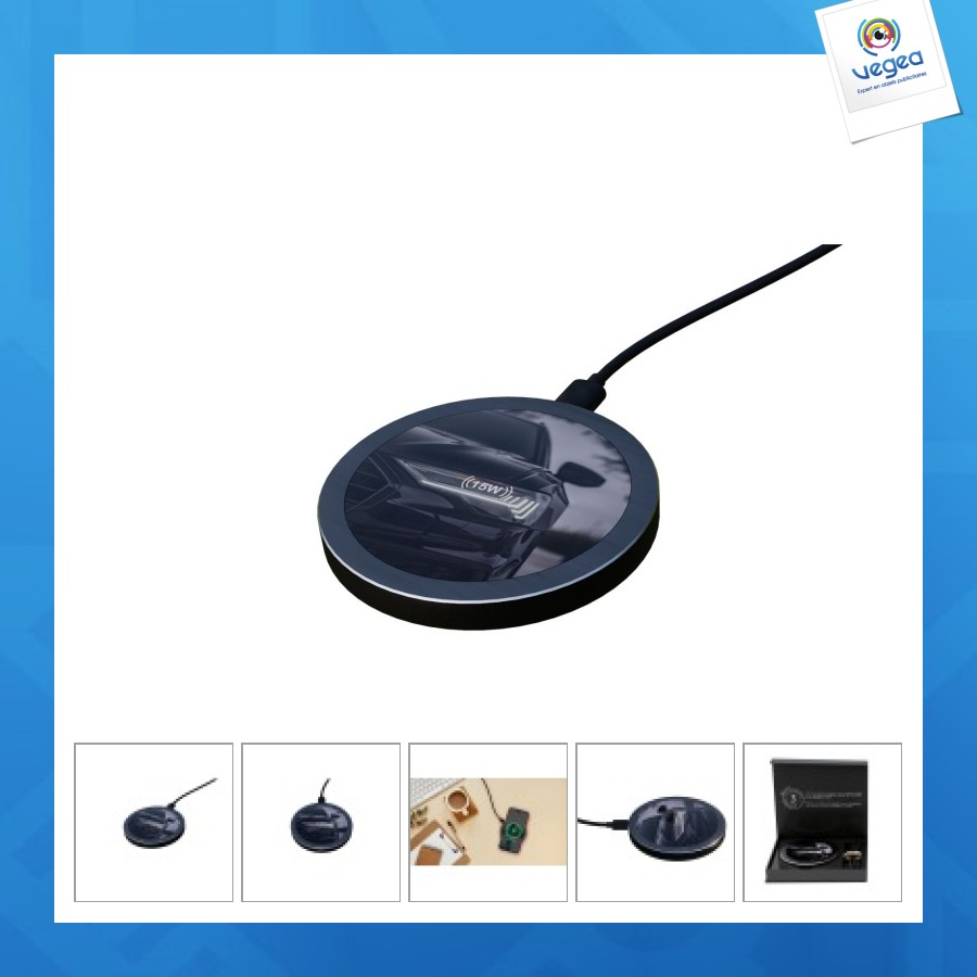 Cargador de 15 w con acabado metálico y 3 años de garantía